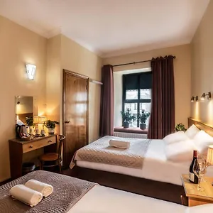 ** Hotel Holiday Hotel Ireland