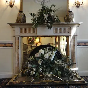 ** Hotel Dergvale Ireland